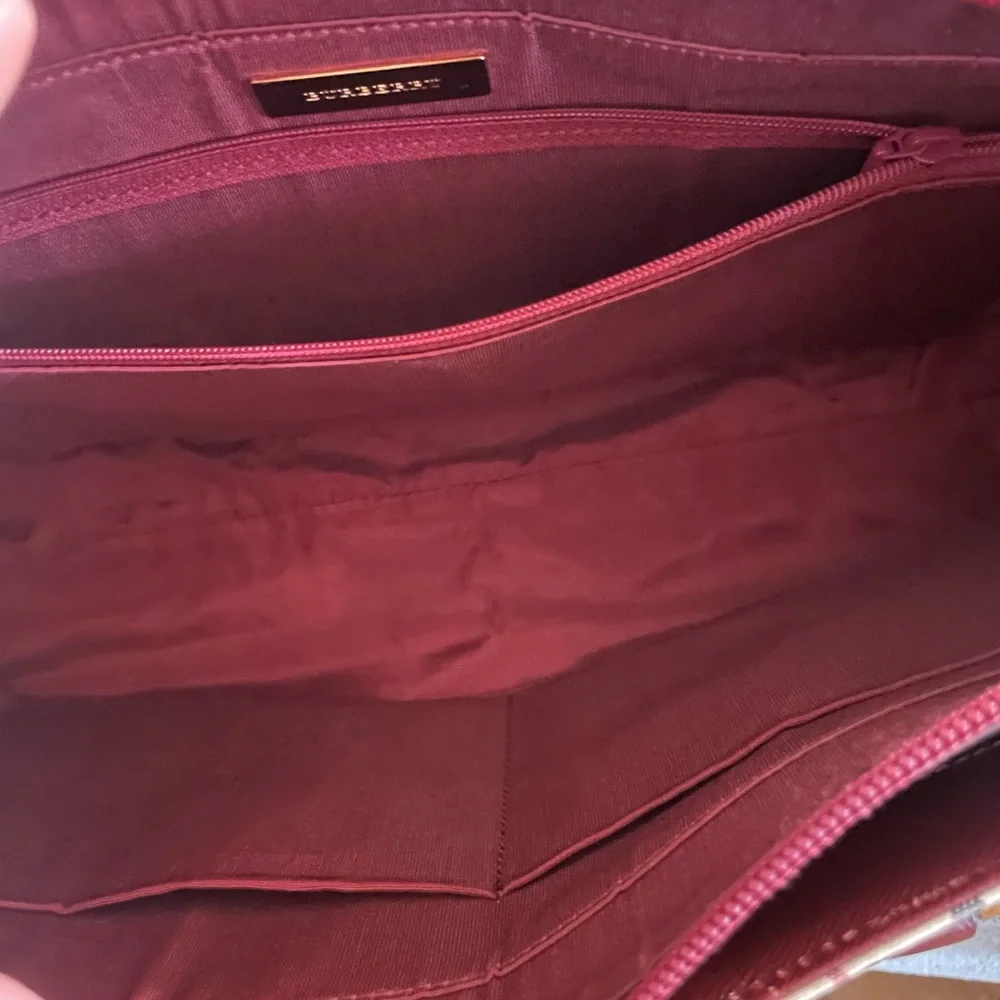 Burberry bag - Picture 9 of 13